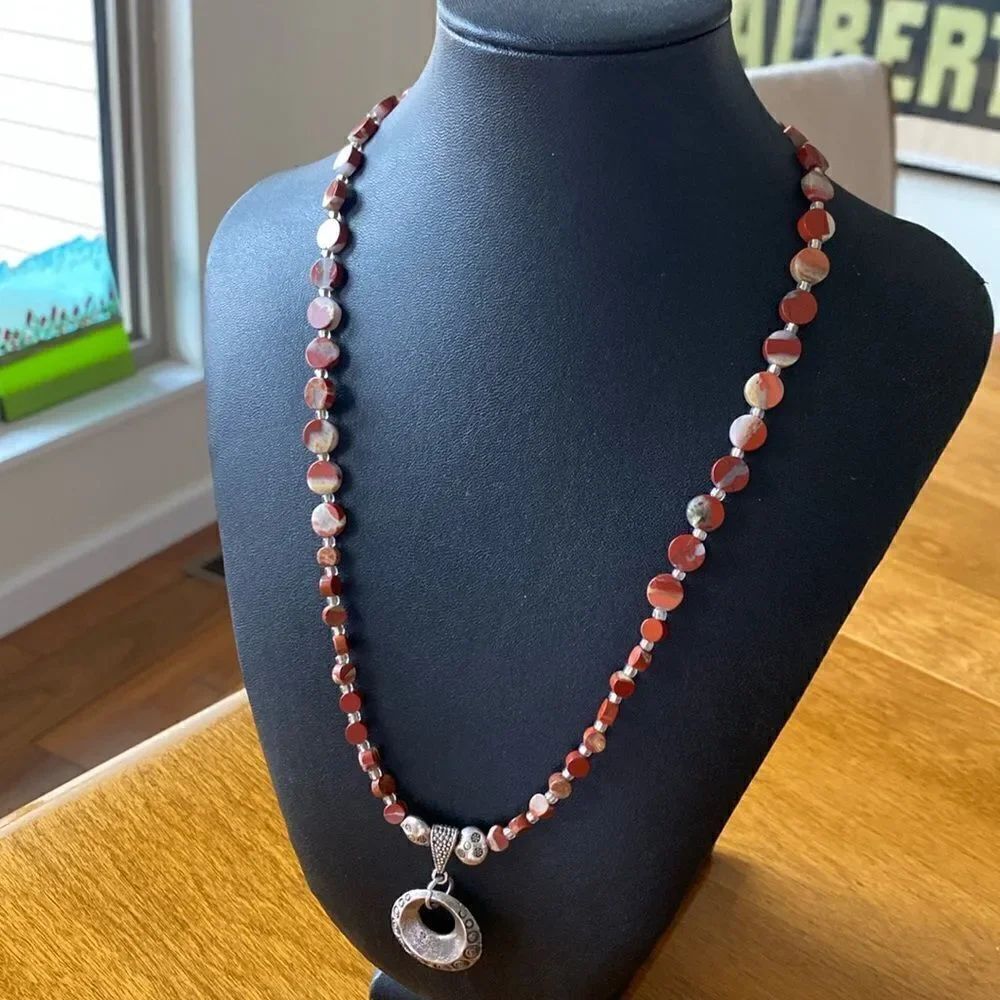 Marble and silver necklace